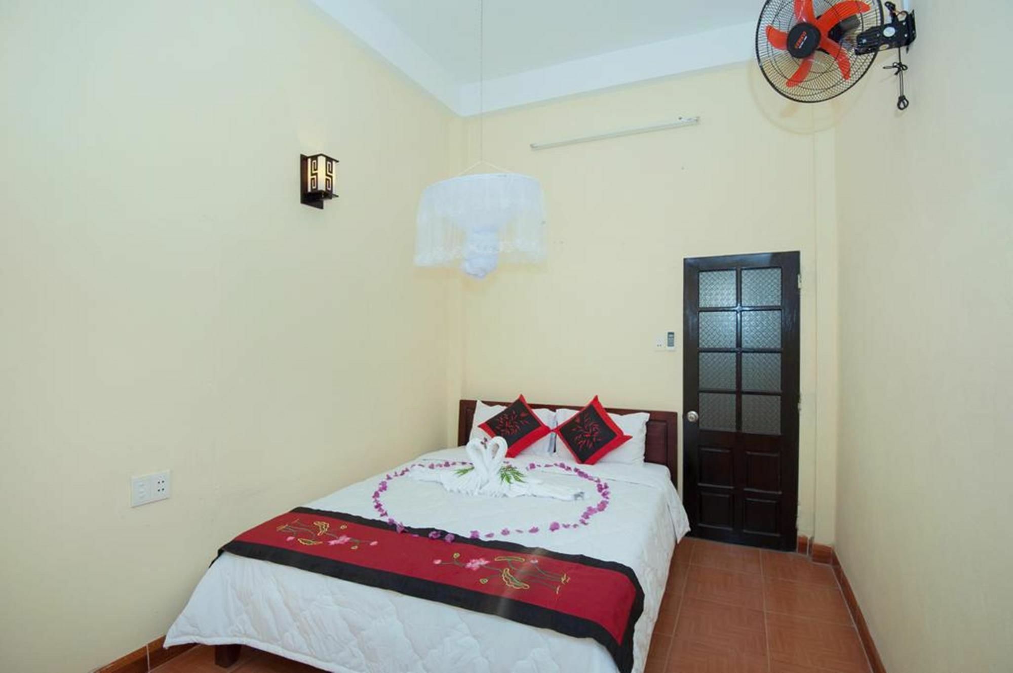 Bougain Villeas Homestay Hoi An Zewnętrze zdjęcie