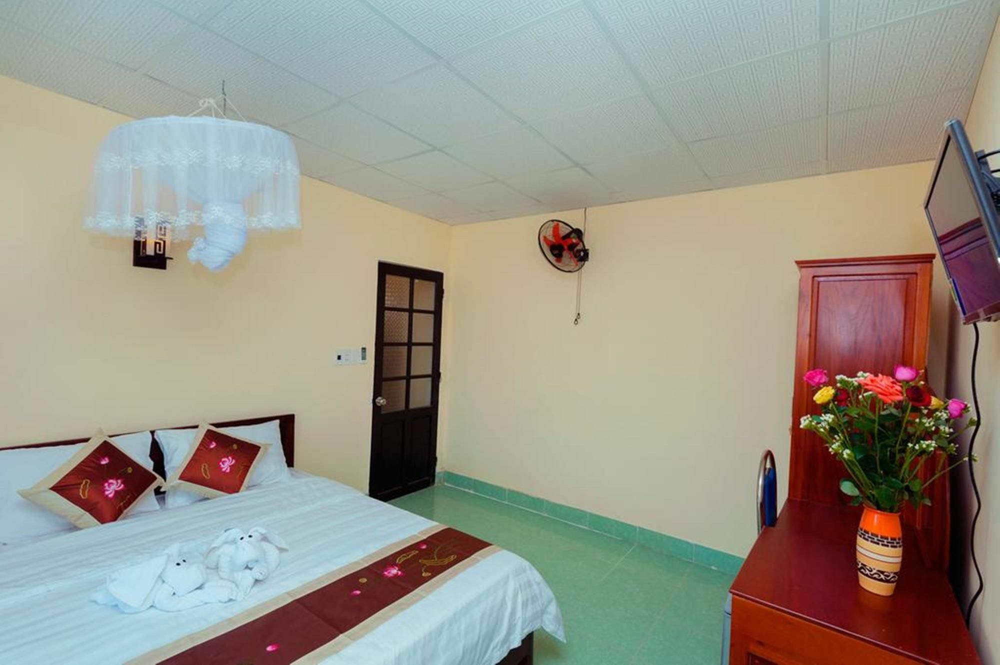 Bougain Villeas Homestay Hoi An Zewnętrze zdjęcie