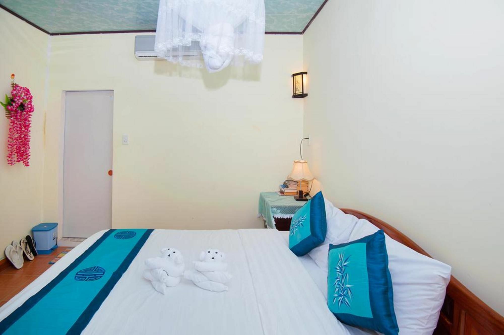 Bougain Villeas Homestay Hoi An Zewnętrze zdjęcie